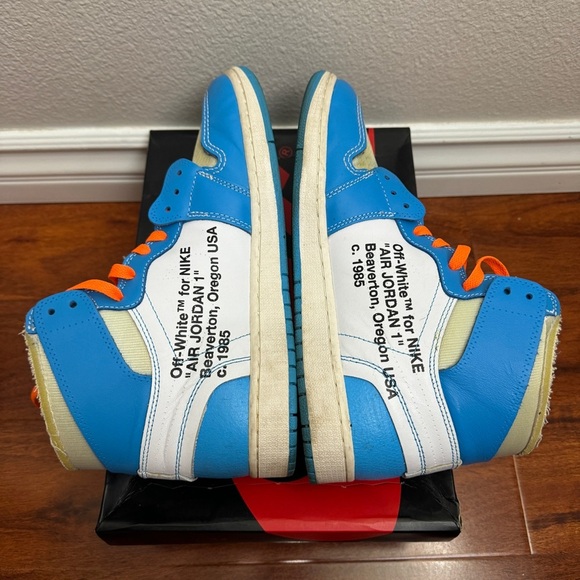 Jordan 1 Retro High Off-White University Blue Size 11 - Picture 5 of 9